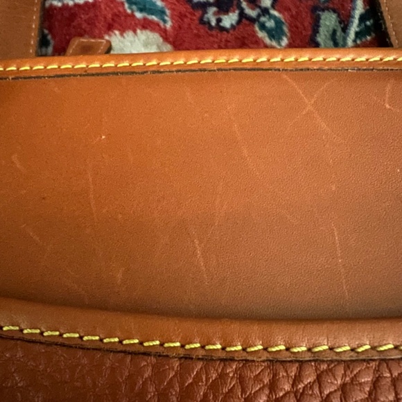 Dooney & Bourke East West Tote All Weather Leather Pebbled British Tan Vintage - Picture 13 of 16